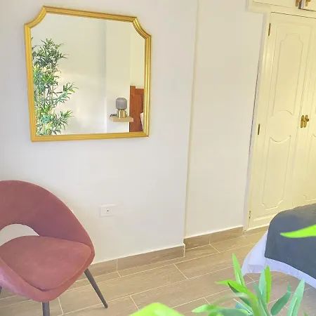 Amplio Apartamento Con Piscina Cerca De Playa Del Castillo Apartmán