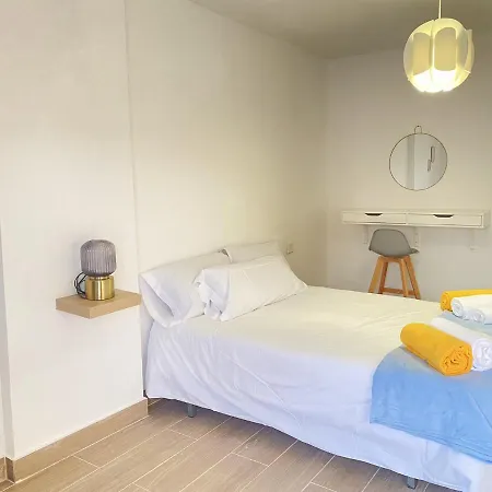 Amplio Apartamento Con Piscina Cerca De Playa Del Castillo Caleta De Fuste